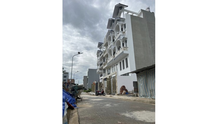 Bán nhà mới XD 5 tầng Đường số 11 Trường Thọ 4pn hoàn công